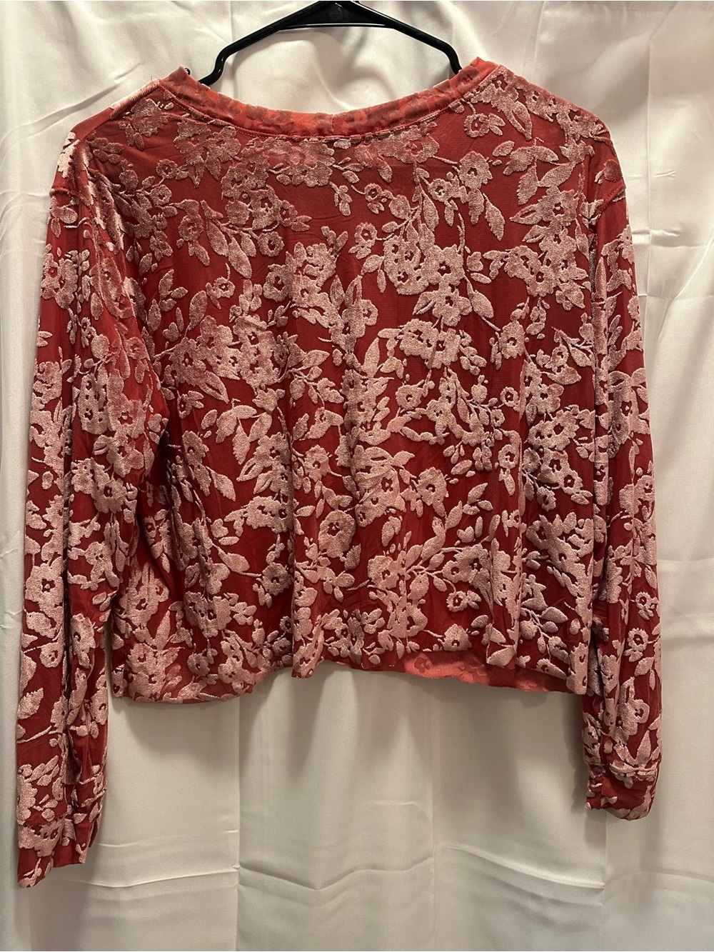 Women's Floral Cropped Long-Sleeve Top - Pink Red - Picture 3 of 3